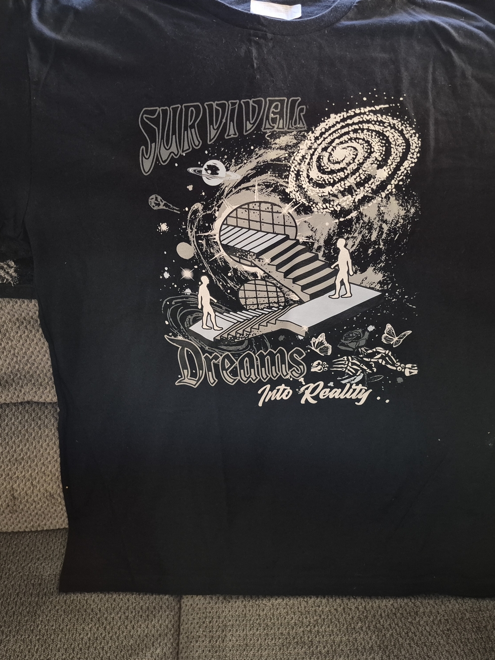 SRVL Black Cotton Men's T-Shirt XL Crew Neck Short Sleeve Graphic Surreal Dreams